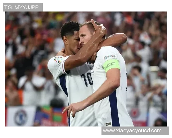 足球星球迷合照P图软件打造专属个性化足球明星合影体验